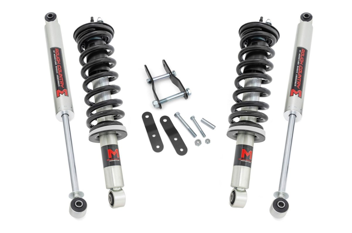 Toyota Tacoma Suspension Lift Kit - Rough Country - M1 Struts - '95-'04